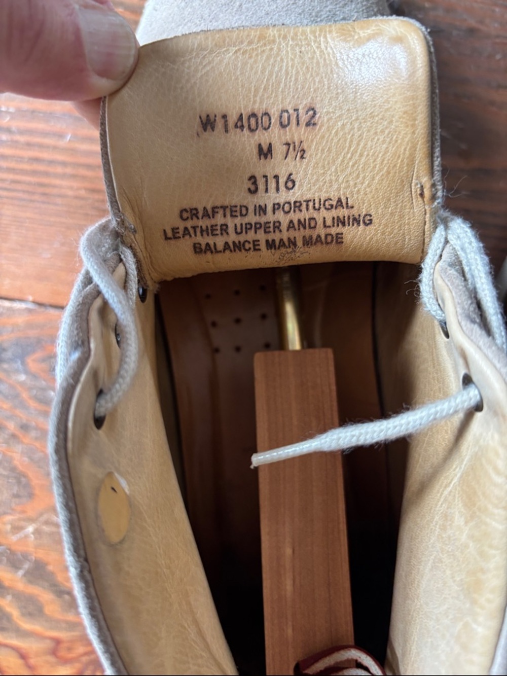 Womens Samuel Hubbard Chukka Boots in Tan Suede- Crafted in Portugal